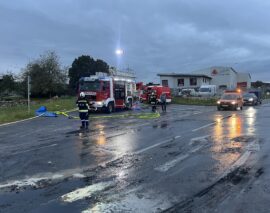 Einsatz: Fahrzeugbrand-Arbeitsmaschine (B2)