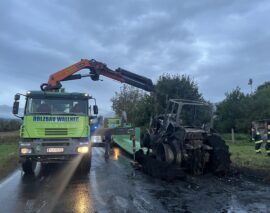Einsatz: Fahrzeugbrand-Arbeitsmaschine (B2)